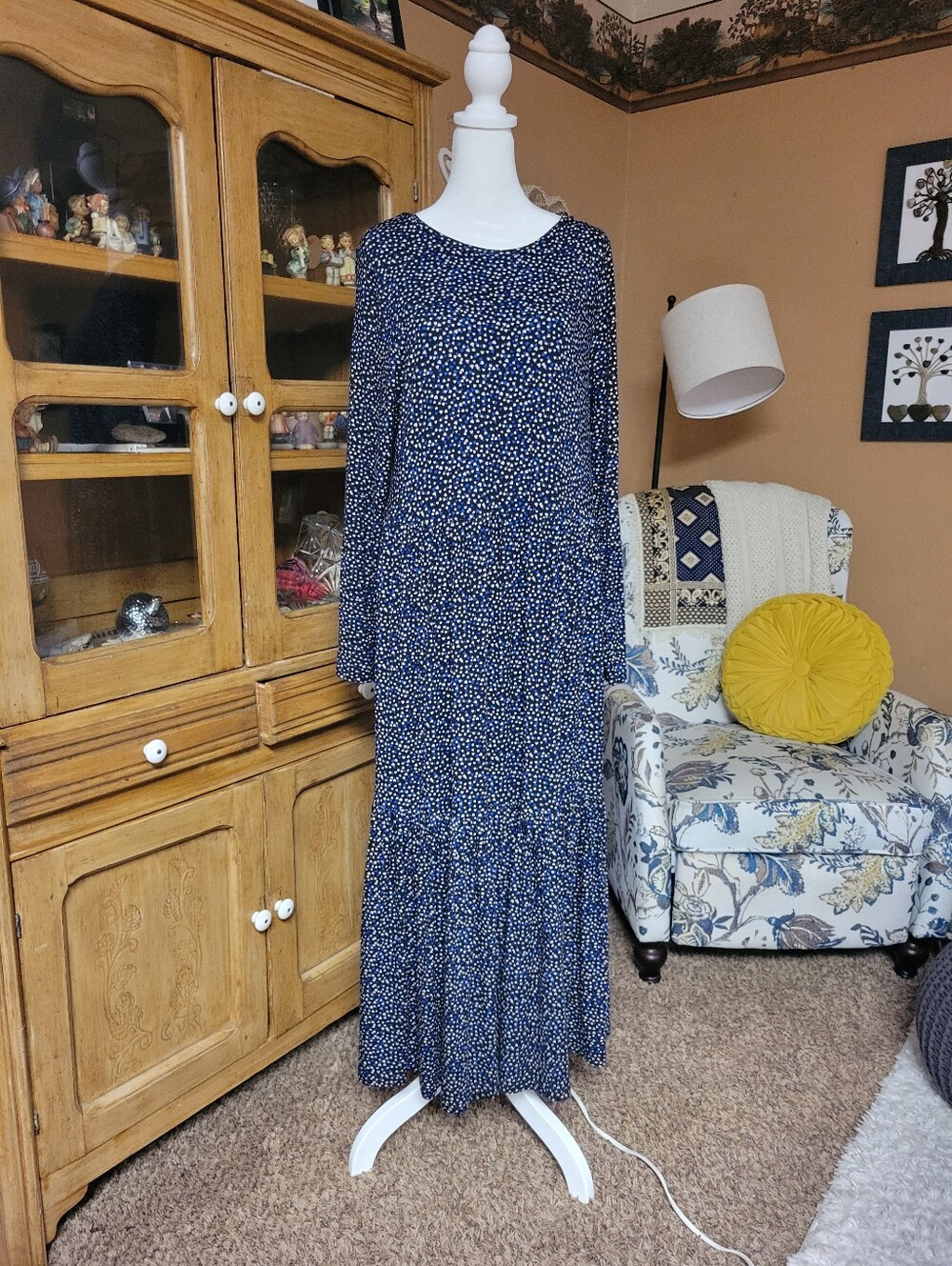Saint + Sofia Navy Floral Long Sleeve Tiered Maxi Dress - Casual US 12
